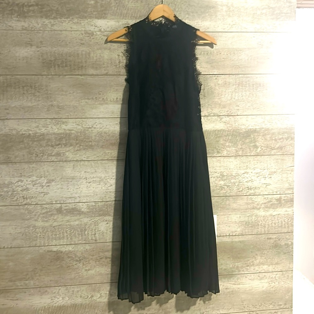 NWOT Divided by H&M Black Sleeveless Pleated & Lace Dress sz 12